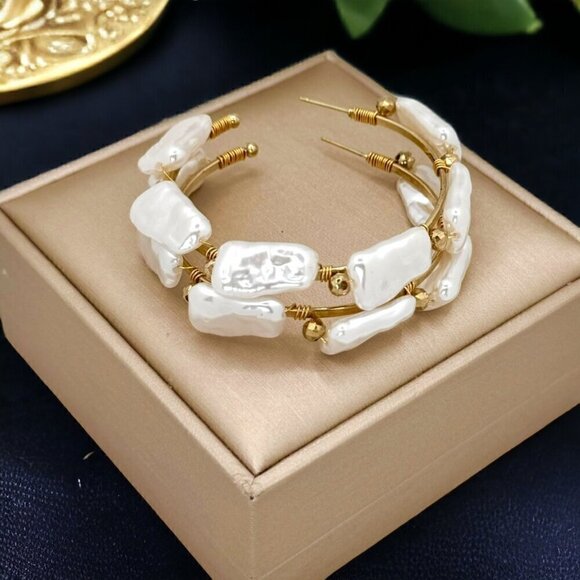 NWT Large Hoop Earrings Irregular Shaped White Pearls 14K Gold Plated Statement - Picture 1 of 10